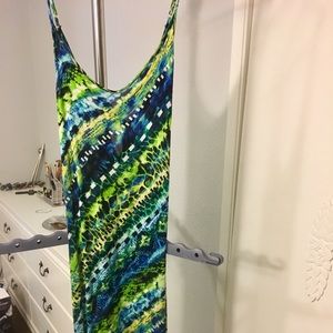 Green maxi dress